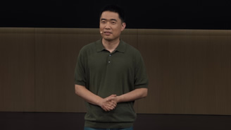 电动车、职业司机、AI计算机、生活助手合为一体，理想CEO李想定义“四位一体”具身智能汽车